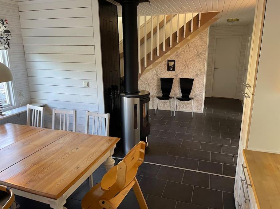 Familjevaenligt Hus Naera Isaberg! Βίλα Hestra Εξωτερικό φωτογραφία