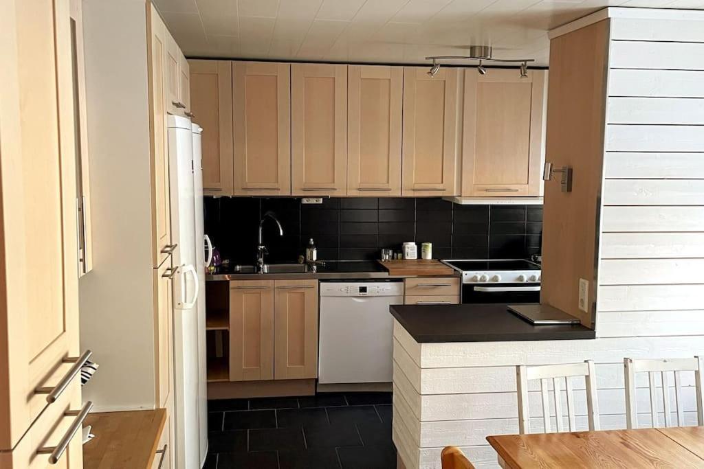 Familjevaenligt Hus Naera Isaberg! Βίλα Hestra Εξωτερικό φωτογραφία